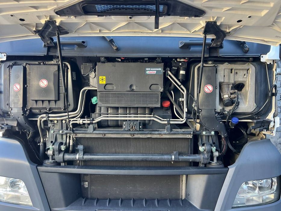 Тягач Ман Эвро 6 сотилади