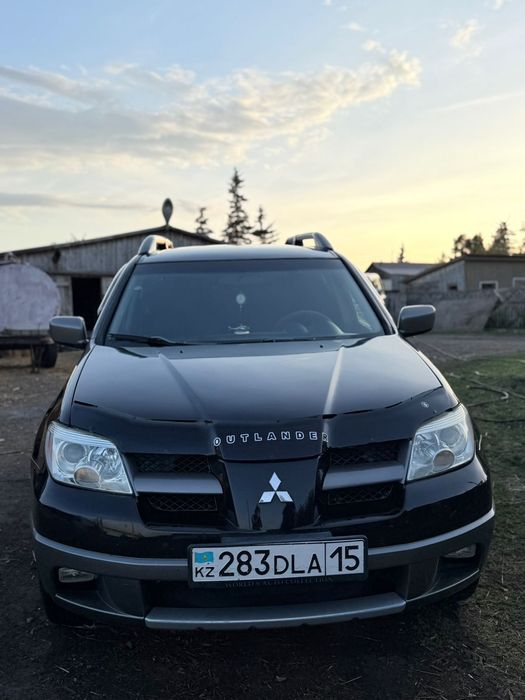 Продам митсубиси аутлендер.