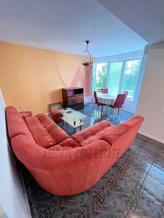 Дава се под наем Тристаен апартамент в Варна, Червен площад - 75 кв.м за 448.8 € - Снимка #1