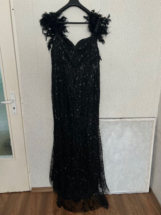 Черна официална рокля XXXL 50 дълга елегантна носена 1 път