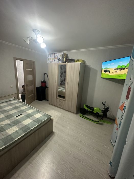 Продам 3 комнатную