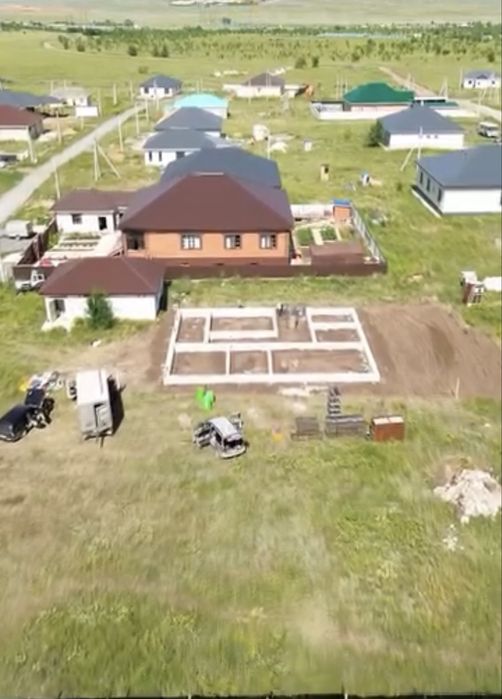 Продам участок с домом 10х7