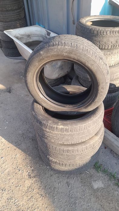 Продам шины 205/60R16