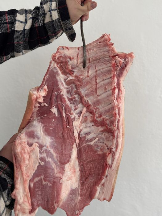 Мясо свинины(домашнее) 2000тг/кг