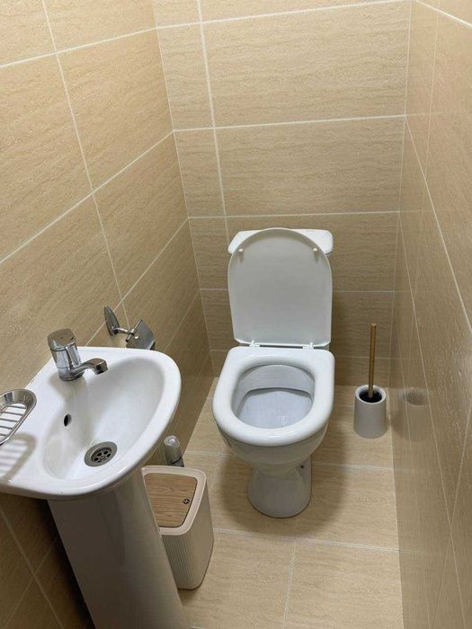 Продаю Свою Айбек 2х комнатную 1 этаж
