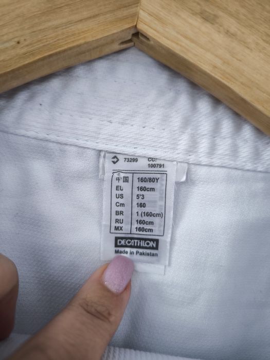 Costum karate/judo Decathlon  160 nou