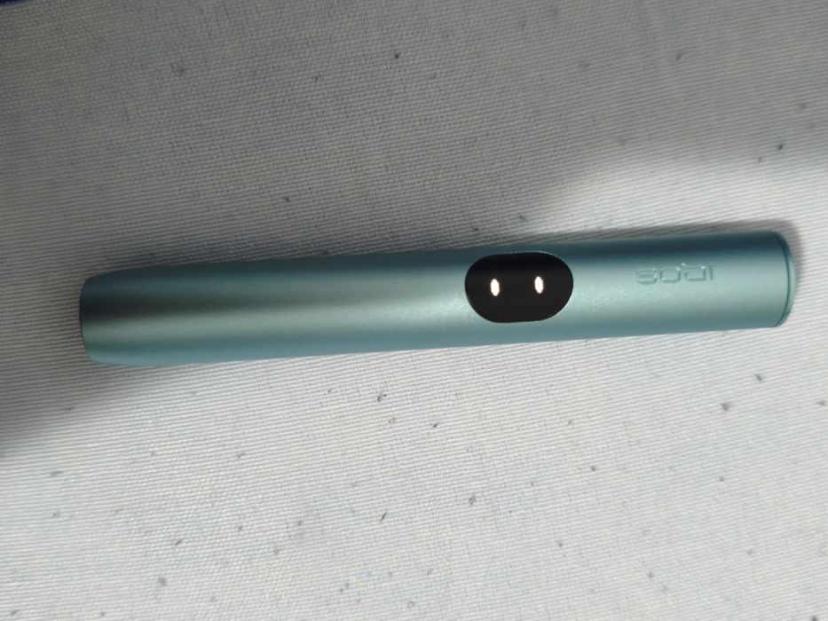 Iqos iluma 1 v2(2 utilizari)