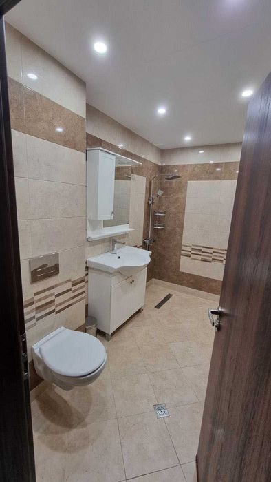 Дава се под наем Тристаен апартамент в София, Левски Г - 98 кв.м за 598.23 € - Снимка #11