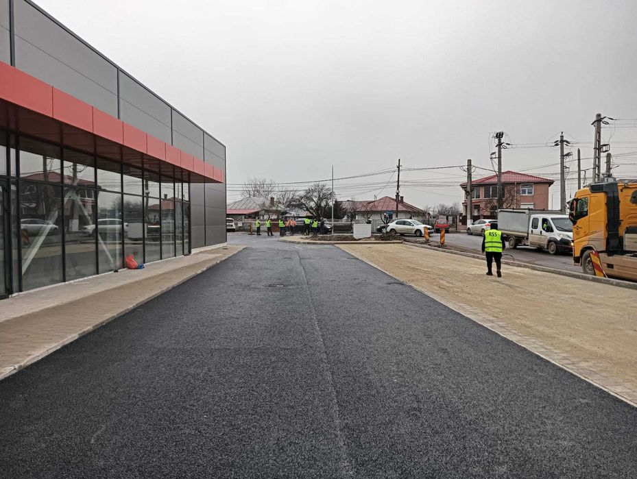 Asfaltări drumuri și parcări | Terasări | Lucrări complete