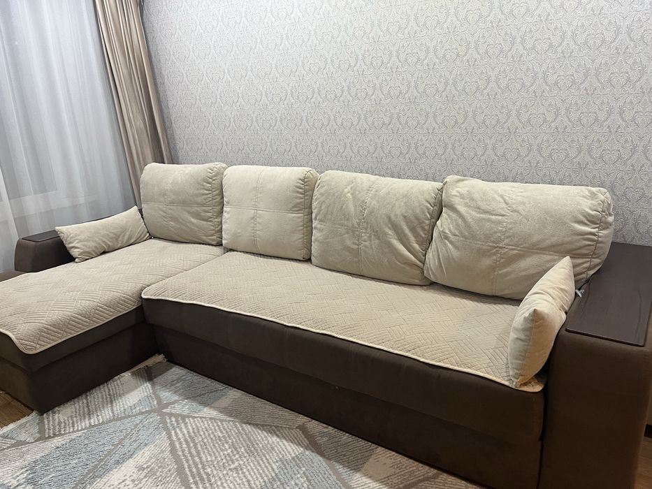 Диван для гостиной