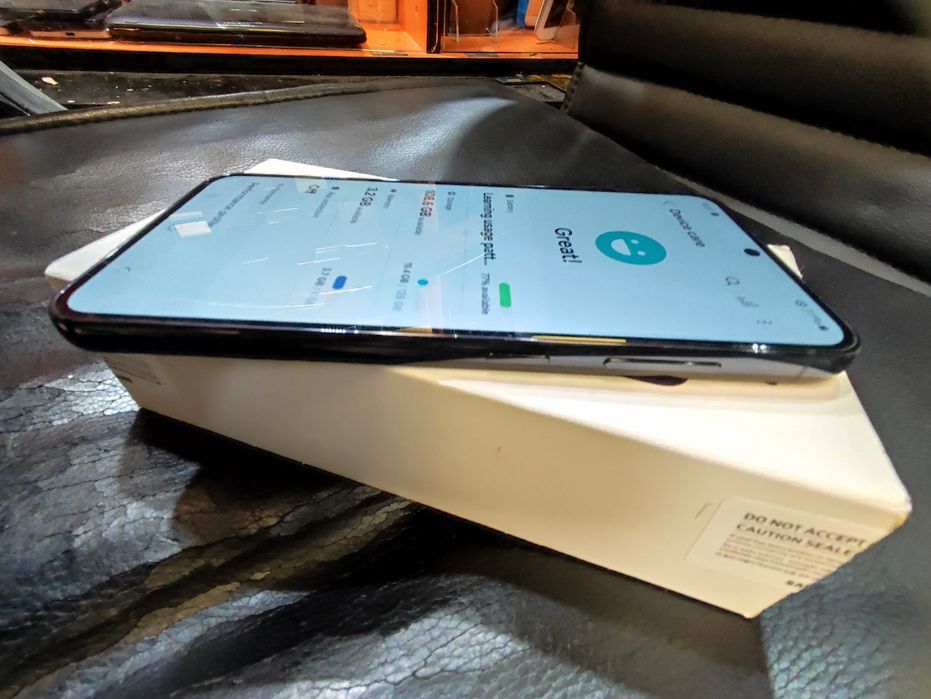 Samsung S23 128gb нов silver