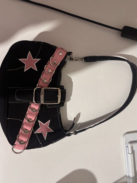 Сумка y2k продам не дорого.