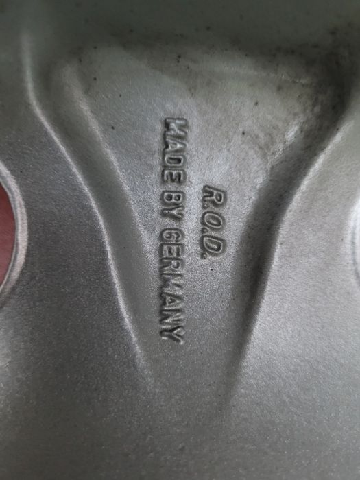 Jante BMW 5x120 R15  cu anvelope iarna 185 65 15 Nokian dot  3821