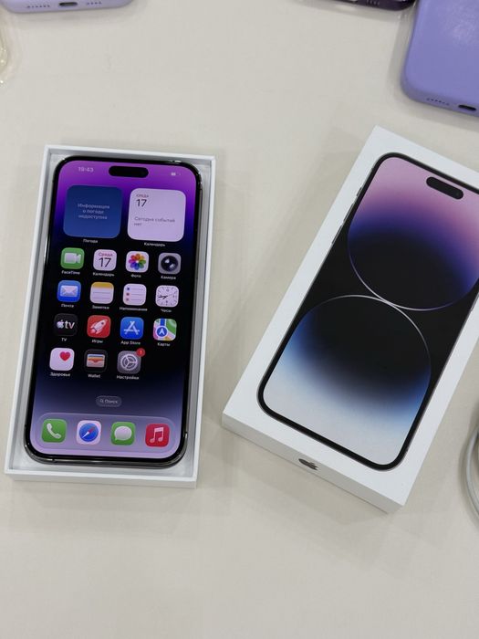 Продам Айфон 14 про макс