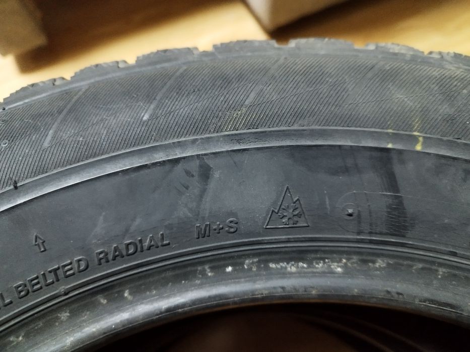 Продам резину. Продам покрышки. Бу резина