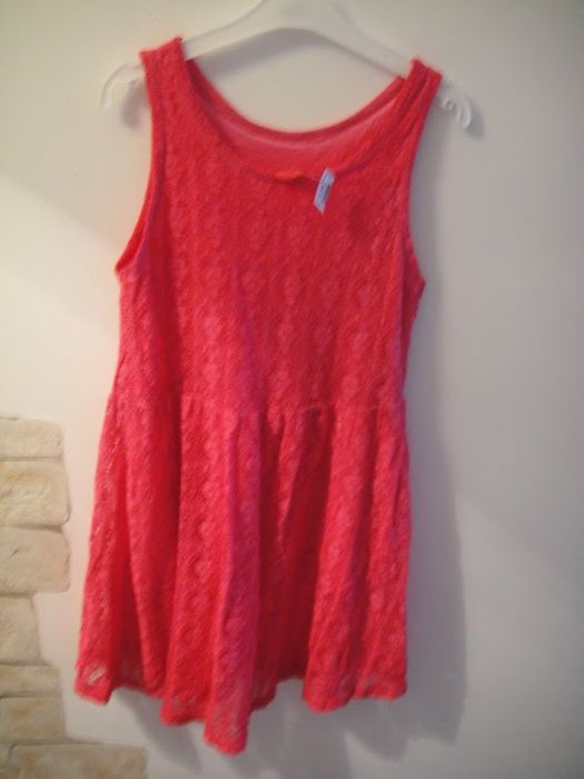 Rochie dantela 13/14 ani,164 cm,merge si mai devreme,noua