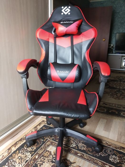 Кресло компьютерное игровое