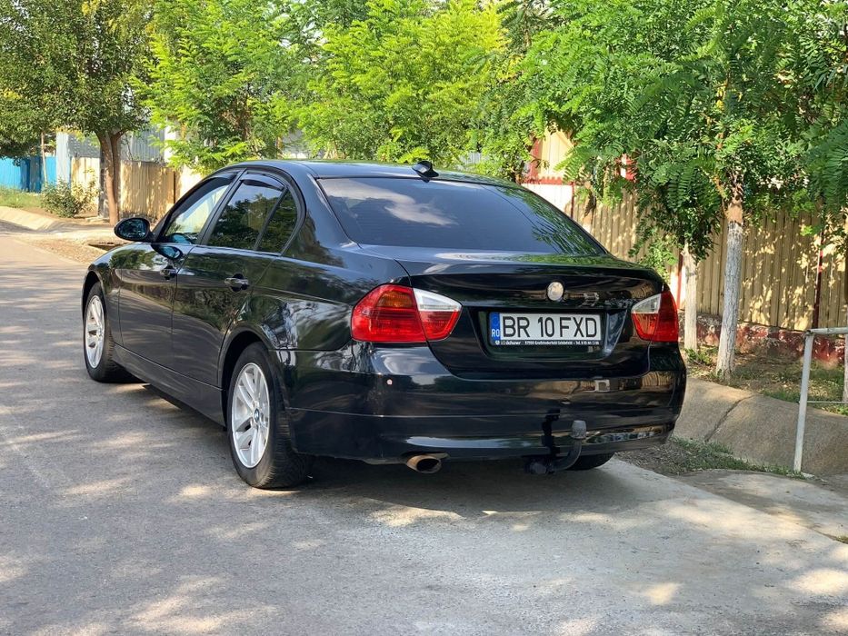 Vând   BMW   E90