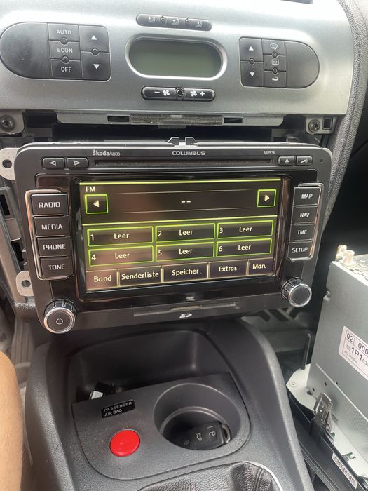 Navigatie  skoda columbus cititi descrierea