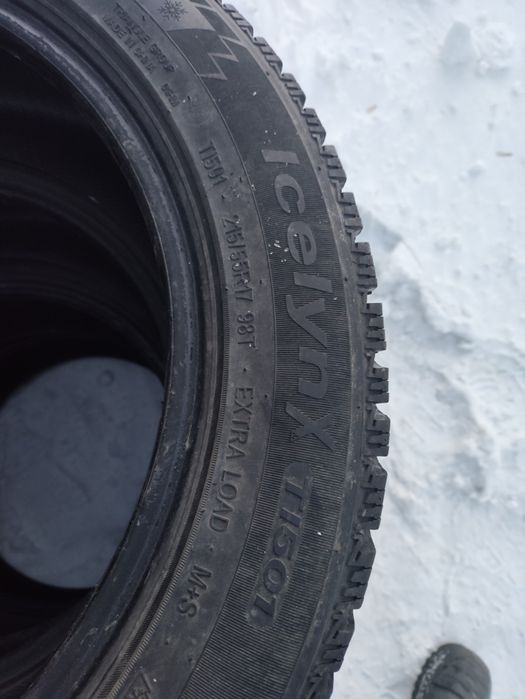 резина  215/55/17