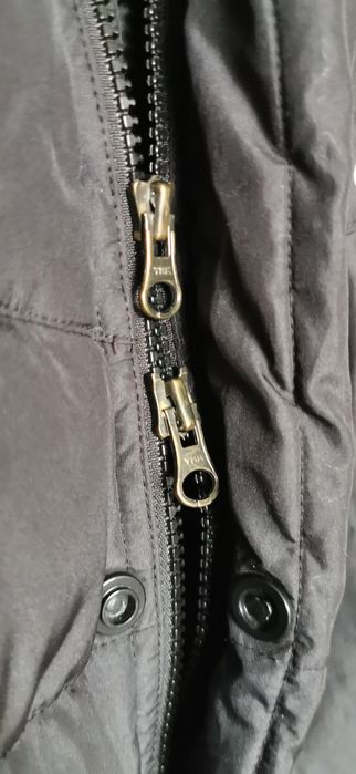 NIKE елек / грейка с гъши пух
Размер L
Много добро състояние
Цена: 120