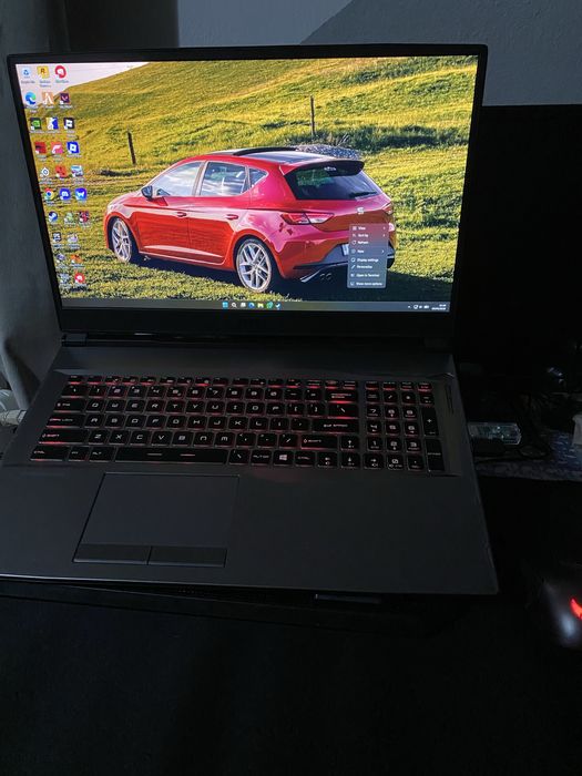Laptop Gaming MSI GP75 Leopard 10SFK Intel Core i7 10750H RTX 2070 8GB