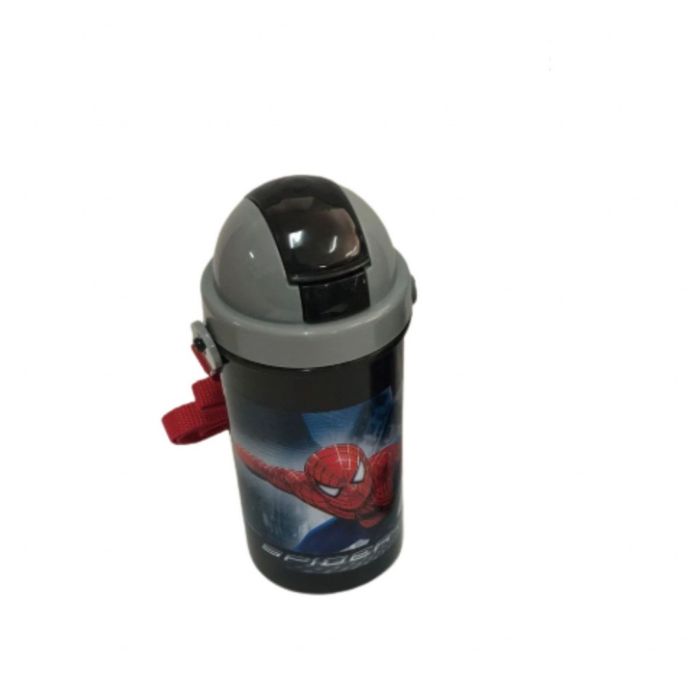 Бутилка за вода с любим анимационен герой