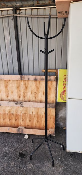 Продам вешельки две штуки