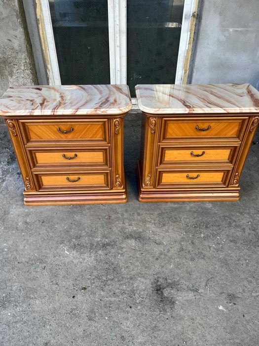 Noptiere Baroc,cu placa de marmura!