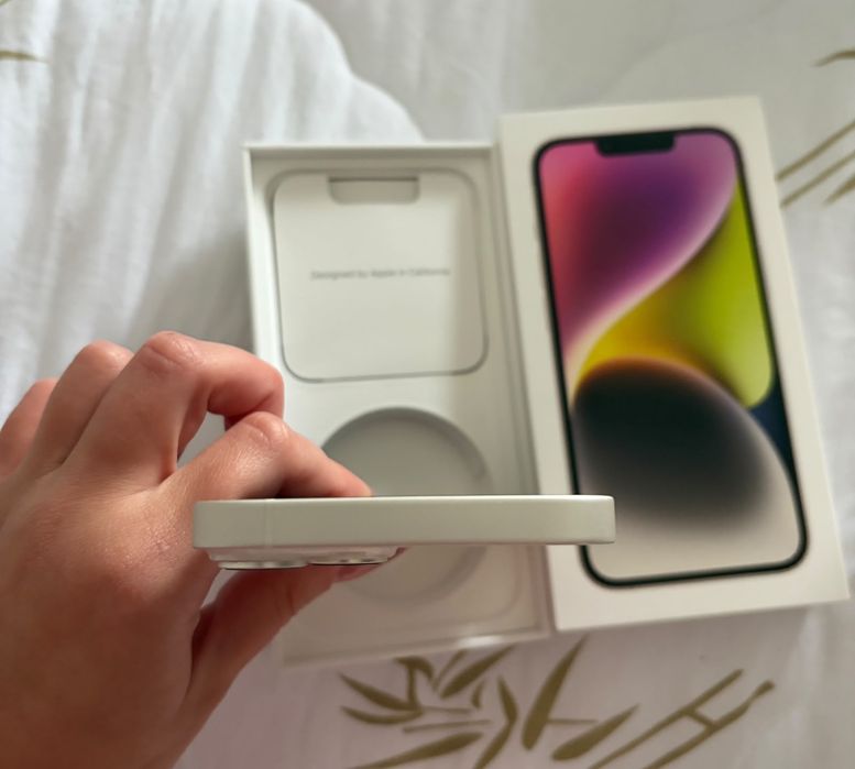 Iphone 14 alb  stare impecabila