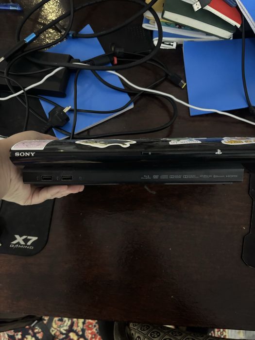 Продам Playstation 3 Super Slim