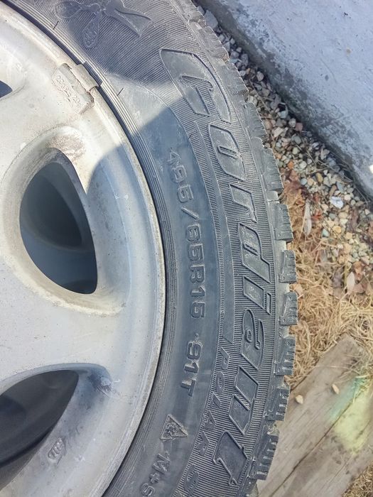 Продам комплект зимних колёс на Subaru.