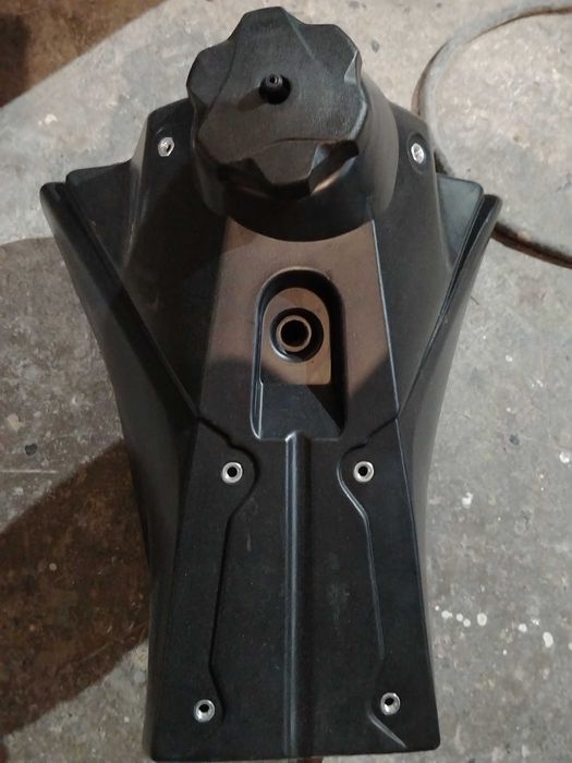 Чисто нов резервоар за telstar