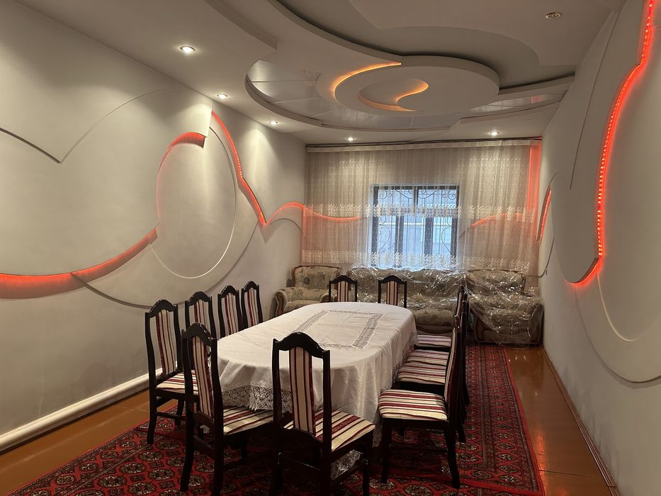 Zangiota Eshonguzar Nurafshon maxallada uy sotiladi