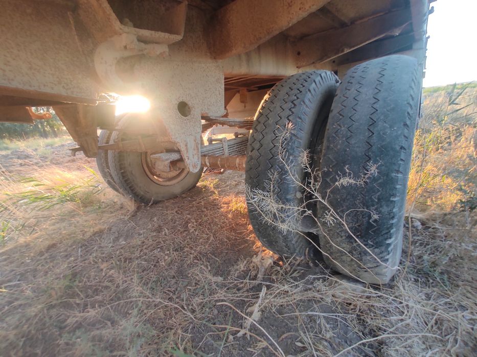 Прицеп пчеловодный, пчелопавильон