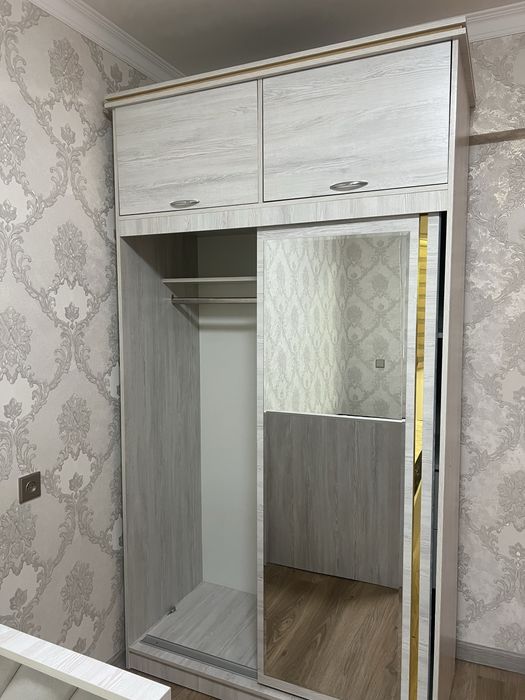 Шкаф практически новый, не использованный