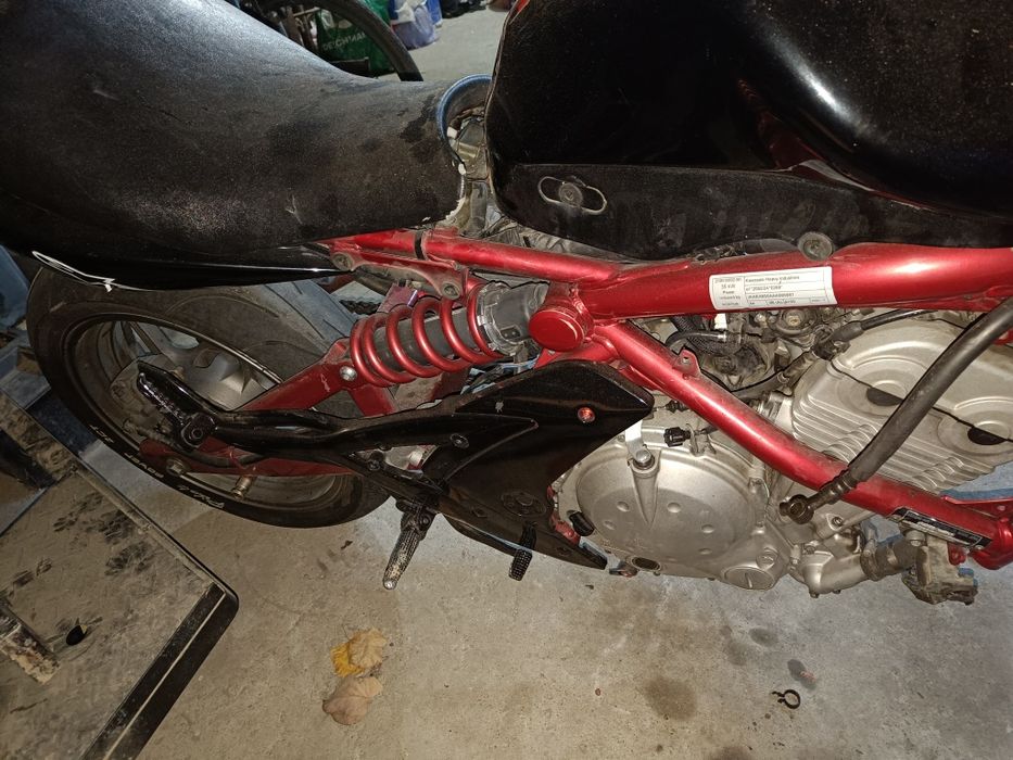 Kawasaki er6f limitat a2