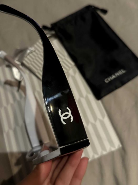 дамски черни очила с бяло на шанел като на цветелина янева chanel нови
