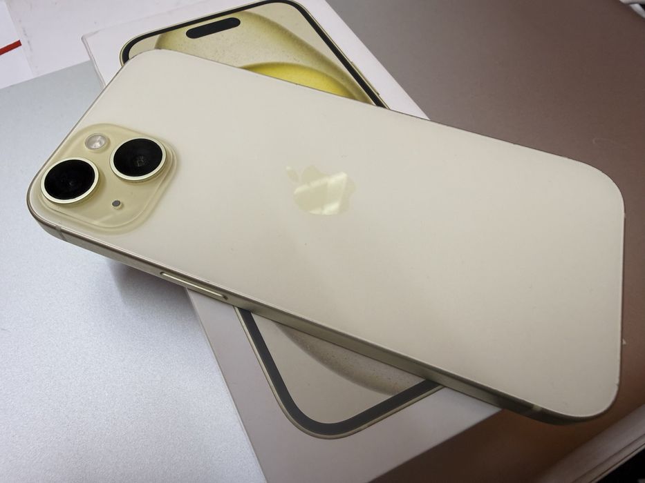 iPhone 15 Жълт 128гб