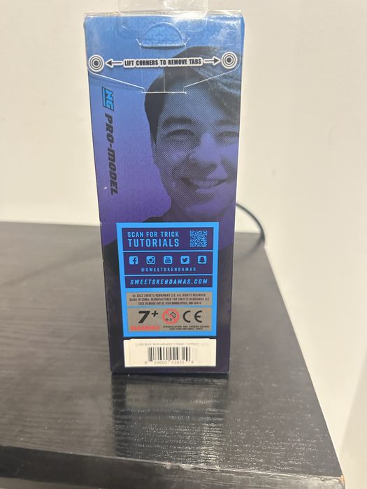 Sweets Pro Model Nick Galagher Cushion Clear