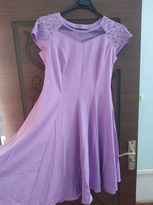 Betakror oqshom libosi