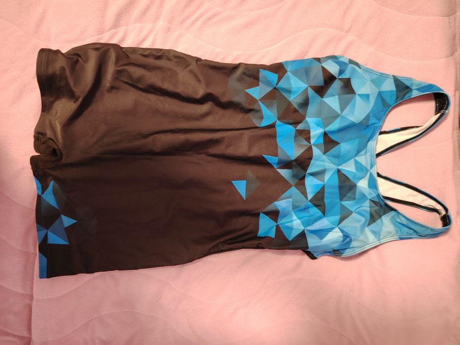 Цял  бански  с клин ХХЛ