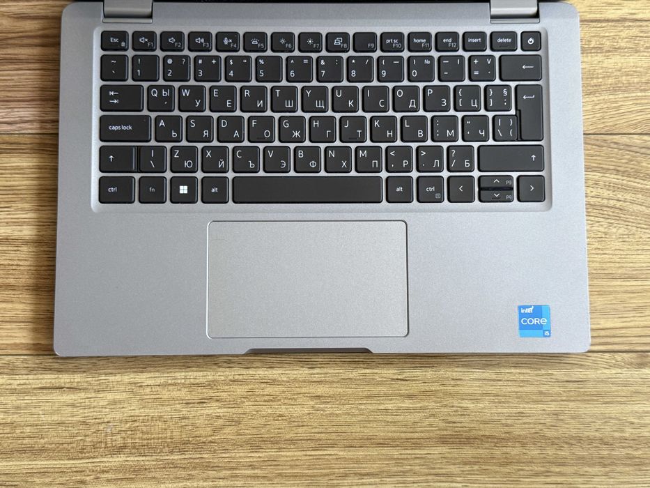 13.3 Dell Latitude 5330`Core i5-1245U/16GB RAM/512GB SSD/Бат 6ч/400 Ni