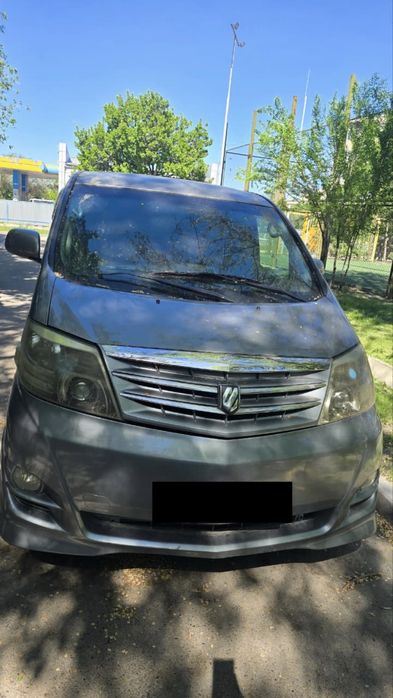 Toyota Alphard 2005 г.в.