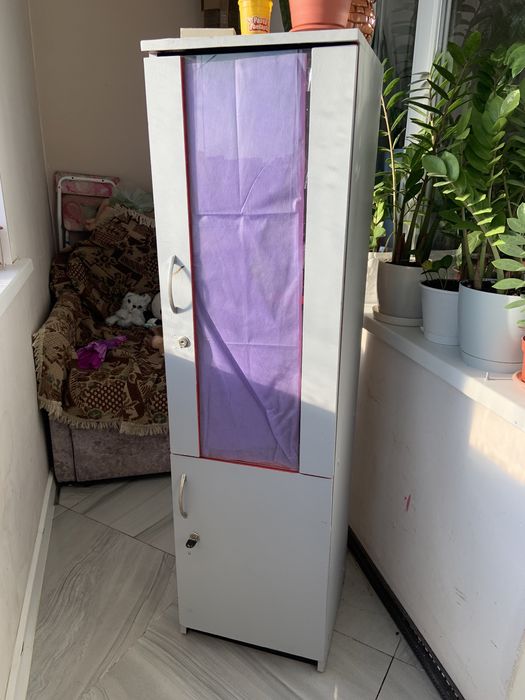 Шкафчик с ключами продам