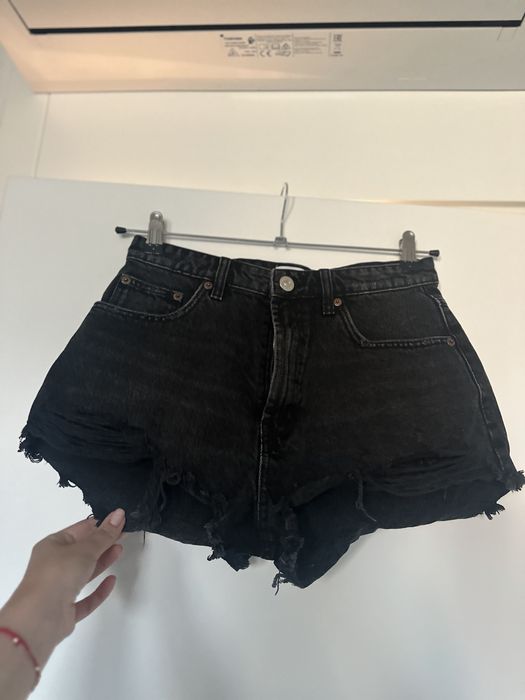 Дънкови черни къси панталонки Zara, 38 размер