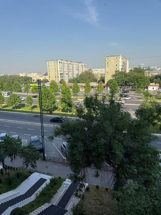 Квартира. Сотилади