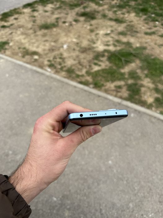 Redmi Note 12 Pro+ 5G с подарък слушалки REDMI Buds 8 Lite