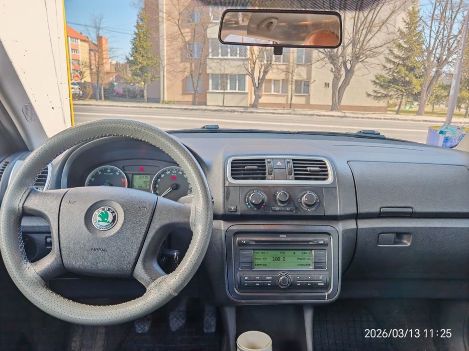SKODA FABIA II, 2009, 108000 km.