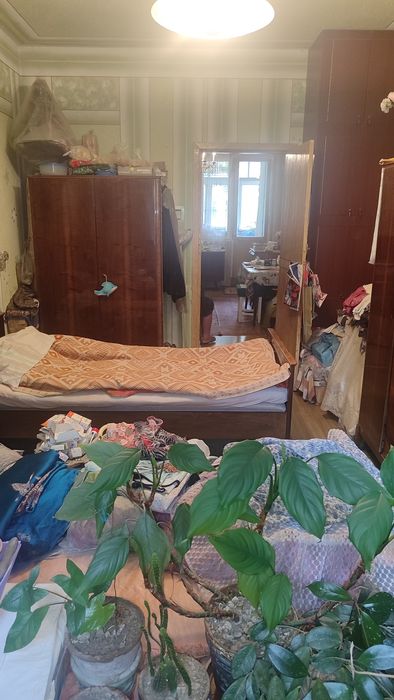 Чиланзар 18 3 комнаты 2 этаж